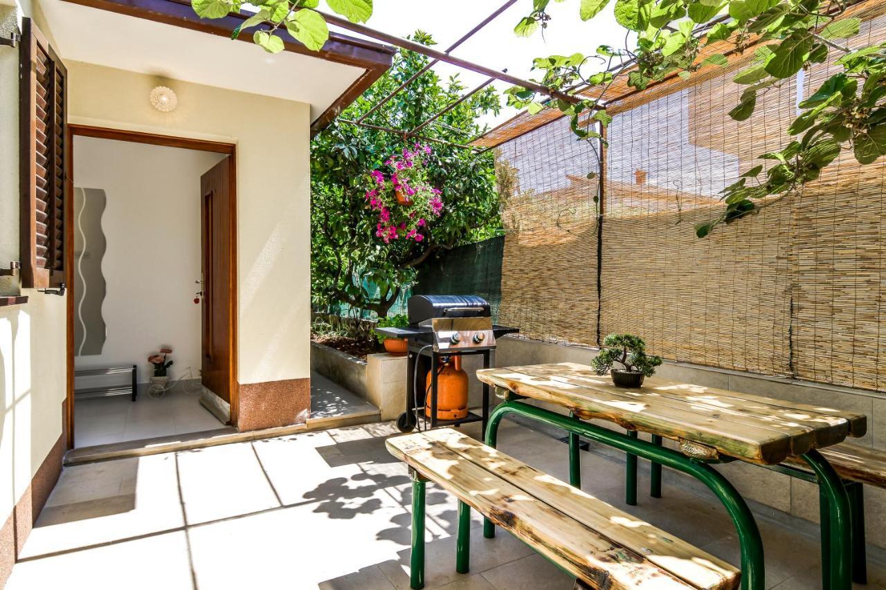 Apartment Anna أوماغ المظهر الخارجي الصورة